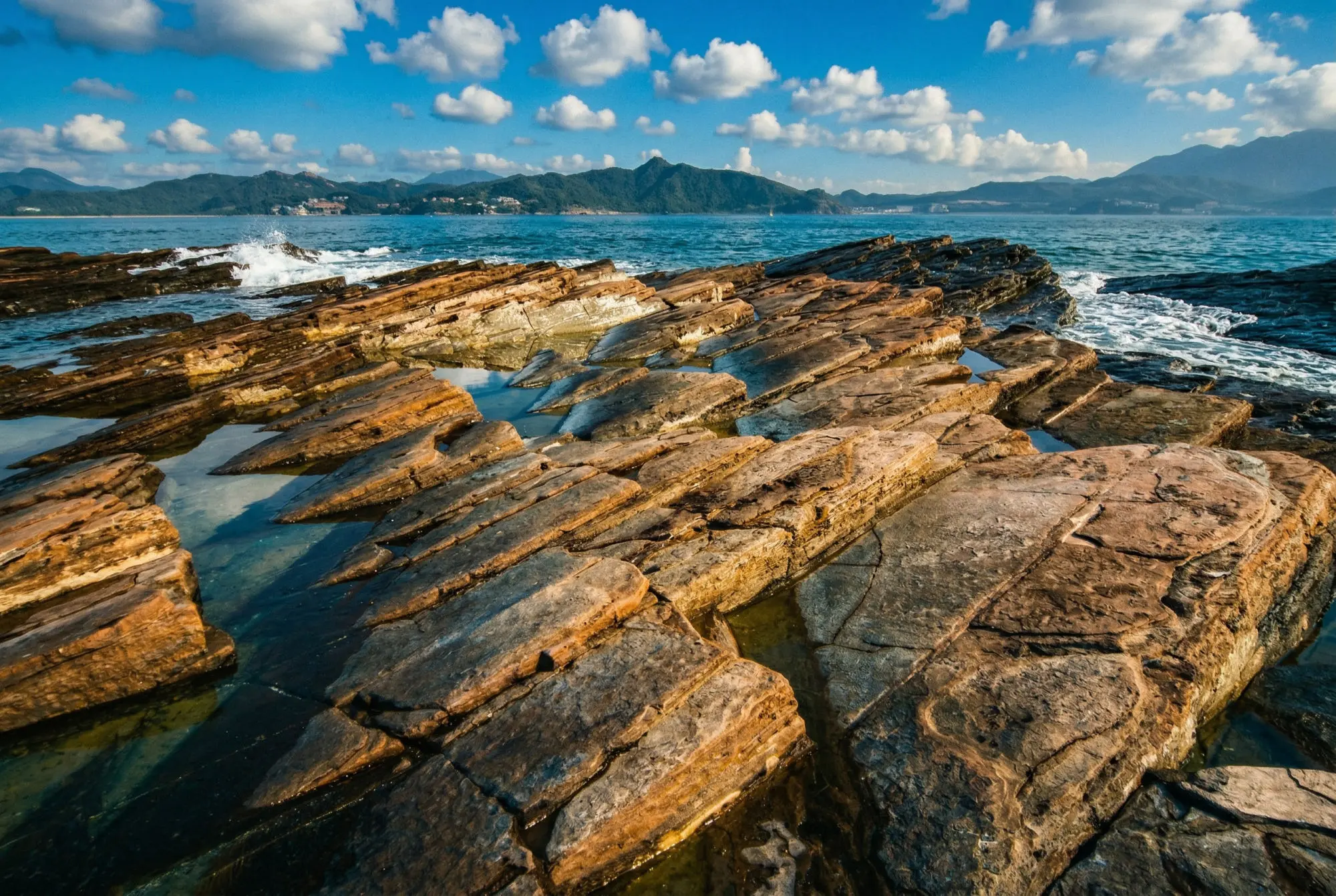 路線包括東龍洲，塔門，東平洲。